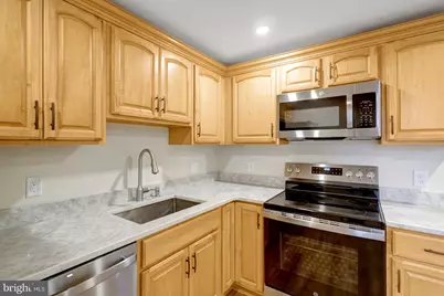 110 Wise St S #1, Arlington, VA 22204 - Photo 13