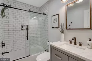 3710 Lorcom Ln, Arlington, VA 22207 - Photo 11