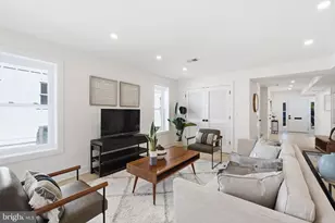 2709 12th St S, Arlington, VA 22204 - Photo 9