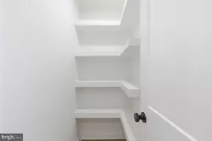 2709 12th St S, Arlington, VA 22204 - Photo 25