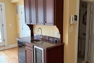 1335 N 14th Street N, Arlington, VA 22209 - Photo 11