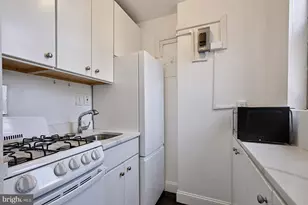1111 Arlington Blvd, Arlington, VA 22209 - Photo 15