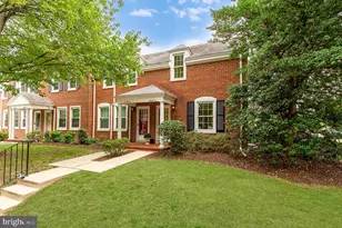 3373 S Wakefield St, Arlington, VA 22206 - Photo 1