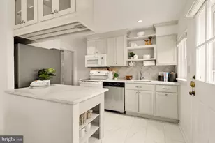 3373 S Wakefield St, Arlington, VA 22206 - Photo 7