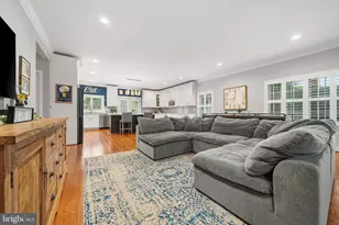 613 S Buchanan St, Arlington, VA 22204 - Photo 13