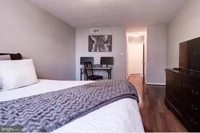 1101 S Arlington Ridge Road #106, Arlington, VA 22202 - Photo 27