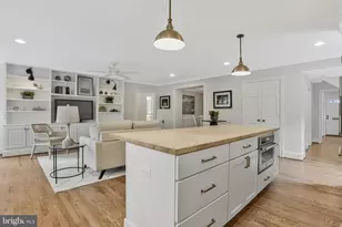 1200 N Illinois St, Arlington, VA 22205 - Photo 17