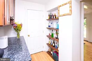 1207 N Livingston St, Arlington, VA 22205 - Photo 17