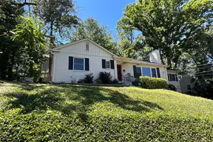 2706 S Grant St, Arlington, VA 22202 - Photo 1