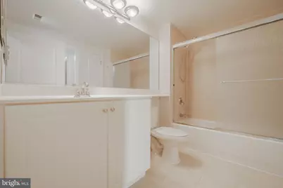 851 N Glebe Road #1503, Arlington, VA 22203 - Photo 29