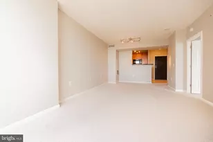851 N Glebe Rd, Arlington, VA 22203 - Photo 23