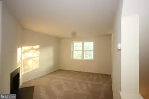 2832 Wakefield Street S, Arlington, VA 22206 - Photo 3
