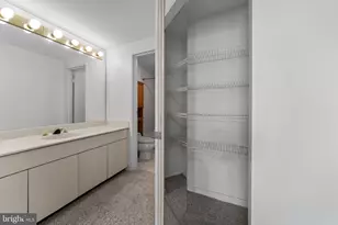 1530 Key Blvd N, Arlington, VA 22209 - Photo 11