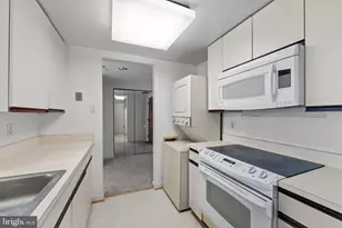 1530 Key Blvd N, Arlington, VA 22209 - Photo 15