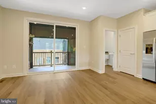820 S Greenbrier St, Arlington, VA 22204 - Photo 9