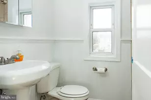 5627 8th St S, Arlington, VA 22204 - Photo 21