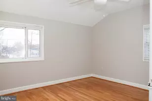 5627 8th St S, Arlington, VA 22204 - Photo 9