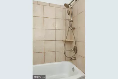 5627 8th Street S, Arlington, VA 22204 - Photo 5