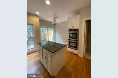 1564 N Colonial Terrace, Arlington, VA 22209 - Photo 3