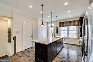 1133 S Monroe St, Arlington, VA 22204 - Photo 3