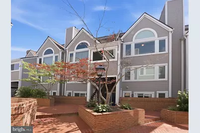 5548 Langston Boulevard #43-E, Arlington, VA 22207 - Photo 1