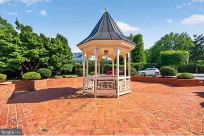 1739 N Wakefield Street N, Arlington, VA 22207 - Photo 45