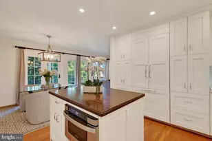 1739 N Wakefield Street N, Arlington, VA 22207 - Photo 7