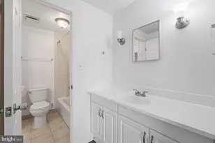 975 S Taylor St, Arlington, VA 22204 - Photo 17