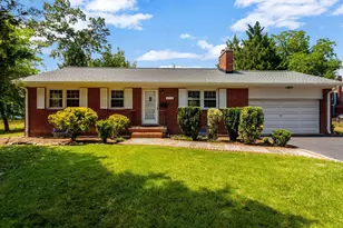 914 S Taylor St, Arlington, VA 22204 - Photo 1