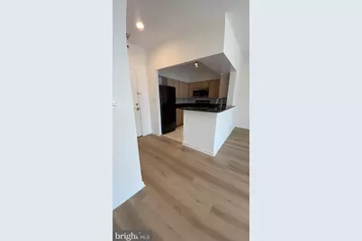 2400 Clarendon Boulevard #PH08, Arlington, VA 22201 - Photo 3