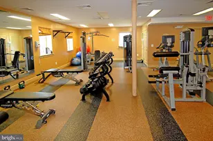 4063 S Four Mile Run Dr, Arlington, VA 22204 - Photo 37