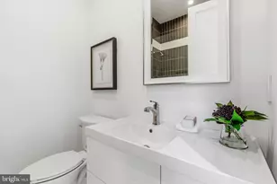 1211 20th St S, Arlington, VA 22202 - Photo 71