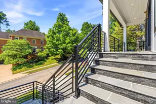 1211 20th St S, Arlington, VA 22202 - Photo 9