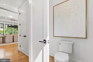 1211 20th St S, Arlington, VA 22202 - Photo 25