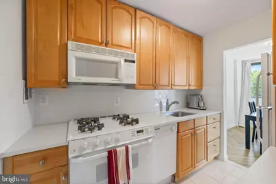 4343 Cherry Hill Road #306, Arlington, VA 22207 - Photo 11