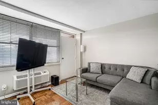 2030 N Adams St, Arlington, VA 22201 - Photo 11