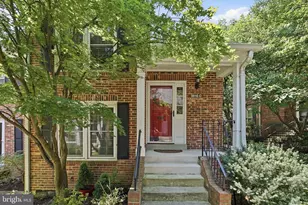 2510 S Walter Reed Dr, Arlington, VA 22206 - Photo 1