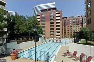 1121 Arlington Blvd, Arlington, VA 22209 - Photo 3