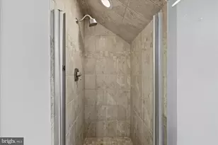 2435 13th Ct N, Arlington, VA 22201 - Photo 27