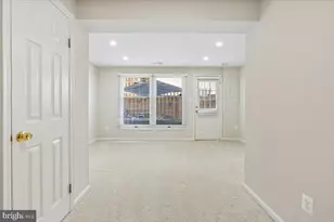 5071 9th St S, Arlington, VA 22204 - Photo 31