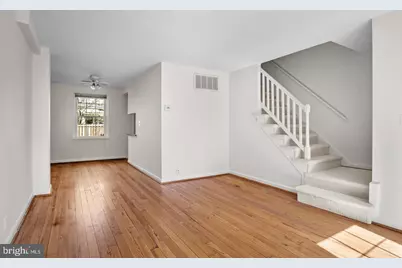 3305 S Wakefield Street #A, Arlington, VA 22206 - Photo 5