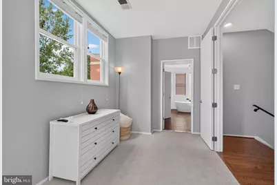 2074 N Oakland Street, Arlington, VA 22207 - Photo 29