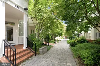 2074 N Oakland Street, Arlington, VA 22207 - Photo 1