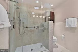 2015 N Brandywine Street N, Arlington, VA 22207 - Photo 27