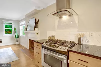 2000 N George Mason Drive, Arlington, VA 22205 - Photo 17