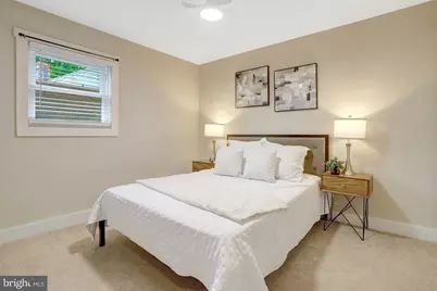 2000 N George Mason Drive, Arlington, VA 22205 - Photo 19