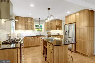 2000 N George Mason Dr, Arlington, VA 22205 - Photo 13