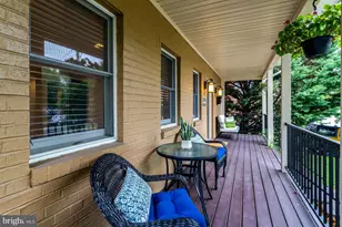 2000 N George Mason Dr, Arlington, VA 22205 - Photo 5