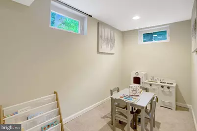 2000 N George Mason Drive, Arlington, VA 22205 - Photo 53