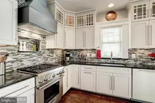 812 21st St S, Arlington, VA 22202 - Photo 9